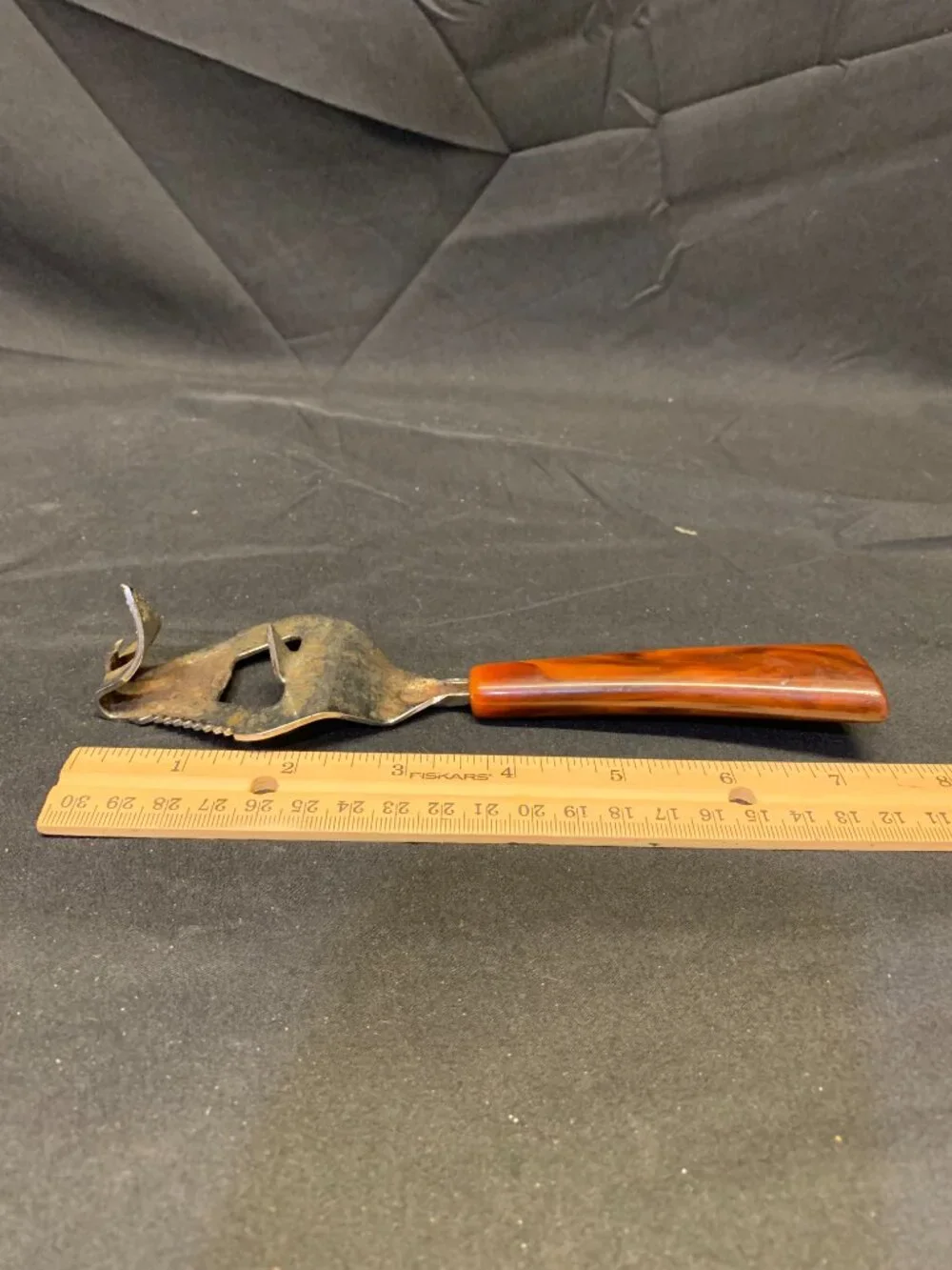 VTG Multipurpose Kitchen/Bar Tool Bottle/Jar/Lid Opener